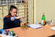 Kép szöveg